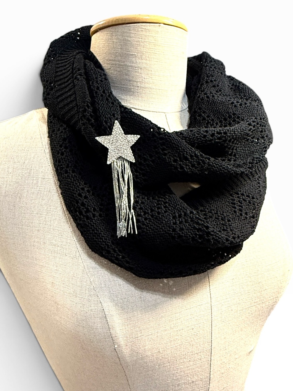 Pavé Crystal Shooting Star Brooch with Chain Fringe | NWT